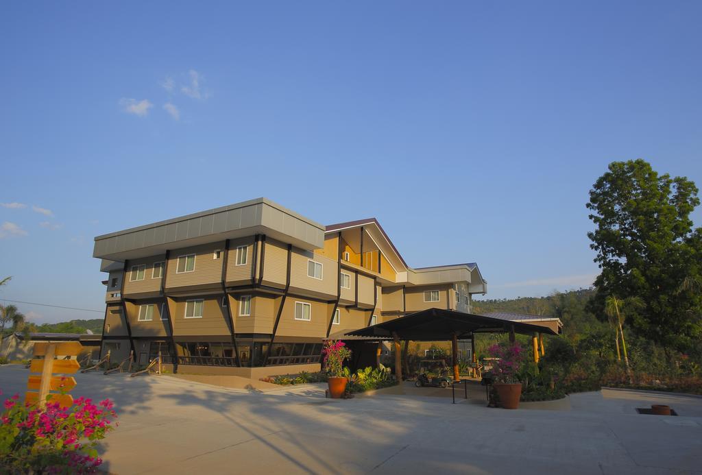 Green Canyon Leisure Farms Clark Field Extérieur photo